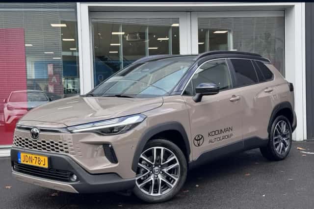 Toyota Corolla (2025) thumbnail 1