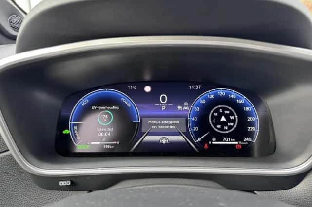 Toyota Corolla (2025) thumbnail 12