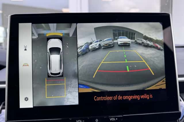 Toyota Corolla (2025) thumbnail 18