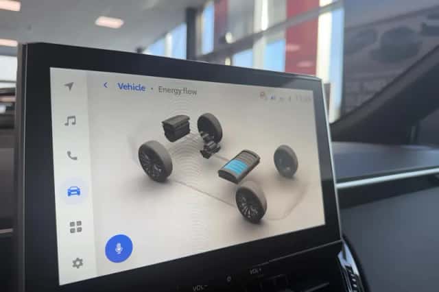 Toyota Corolla (2025) thumbnail 17