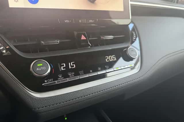 Toyota Corolla (2025) thumbnail 18