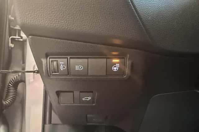 Toyota Corolla (2025) thumbnail 10