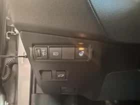 Toyota Corolla (2025) thumbnail 10