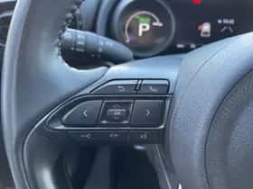 Toyota Yaris (2021) thumbnail 13