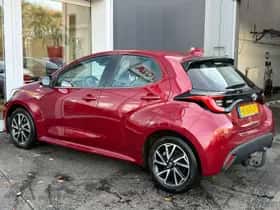 Toyota Yaris (2021) thumbnail 5