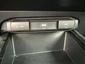 Kia Niro EV (2024) thumbnail 19