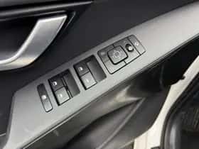 Kia Niro EV (2024) thumbnail 24