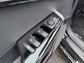 Kia EV6 (2024) thumbnail 23