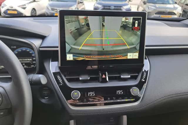 Toyota Corolla (2025) thumbnail 21