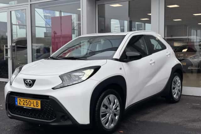 Toyota Aygo (2024) thumbnail 3