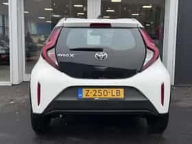 Toyota Aygo (2024) thumbnail 5