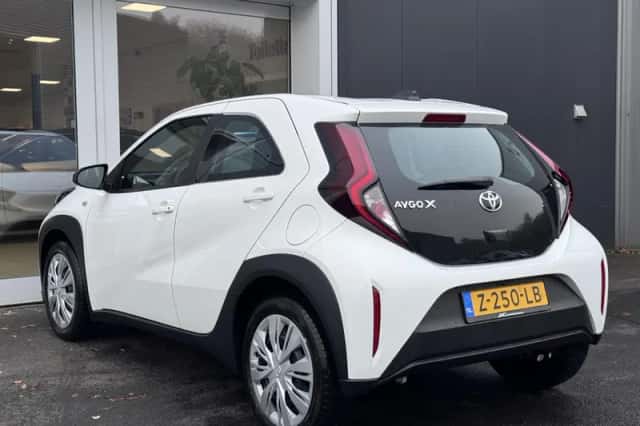 Toyota Aygo (2024) thumbnail 6