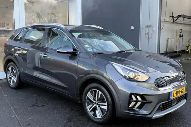 Kia Niro (2021) thumbnail 3