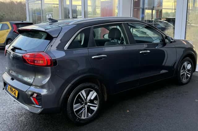 Kia Niro (2021) thumbnail 5
