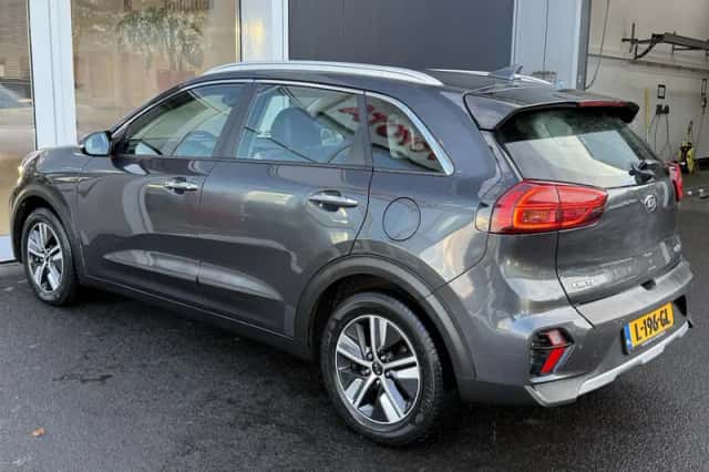Kia Niro (2021) thumbnail 6