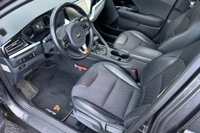 Kia Niro (2021) thumbnail 8