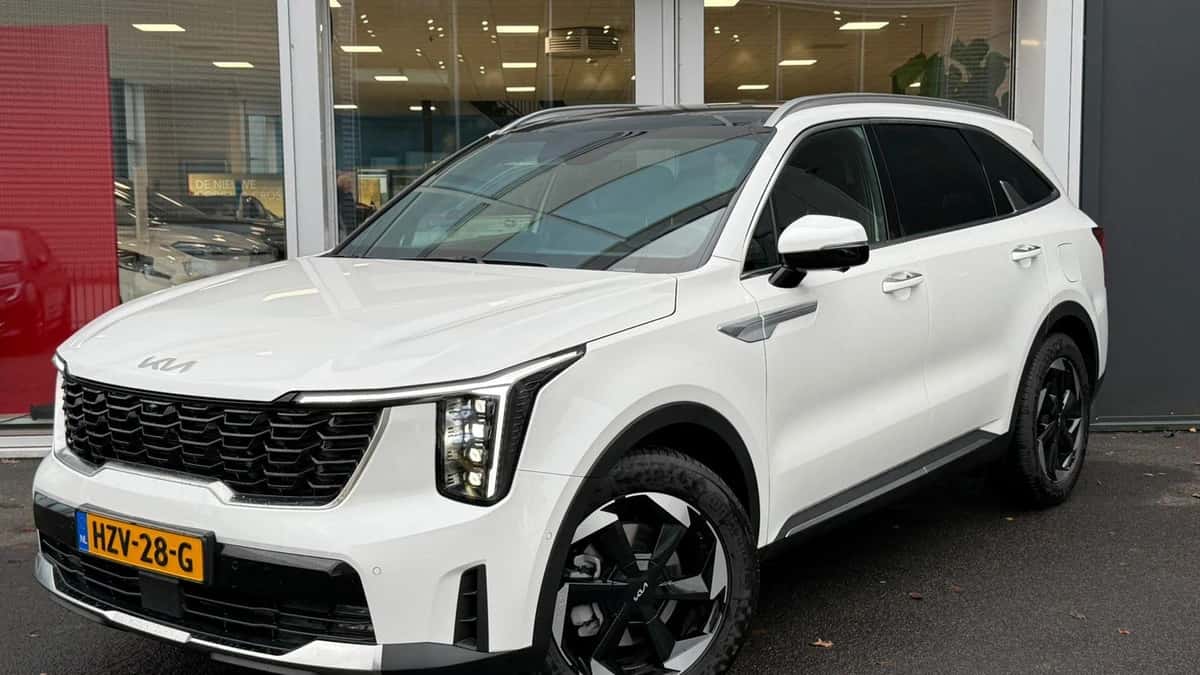 Kia Sorento (2025) — foto 1