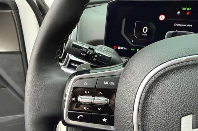 Kia Sorento (2025) thumbnail 13