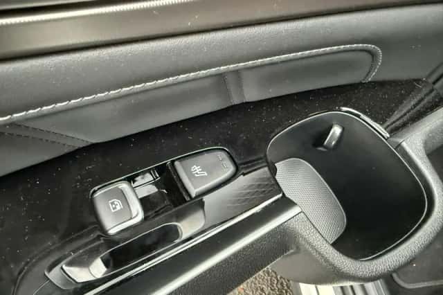 Kia Sorento (2025) thumbnail 23