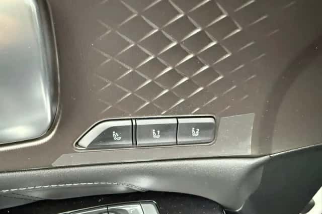 Kia Sorento (2025) thumbnail 9