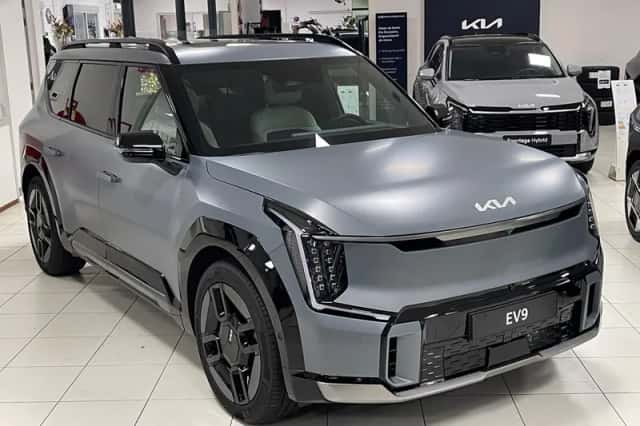 Kia EV9 (2026) thumbnail 2