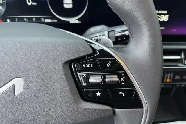 Kia Niro EV (2025) thumbnail 18