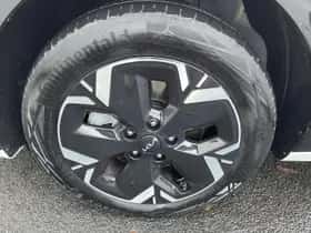 Kia Niro EV (2025) thumbnail 31
