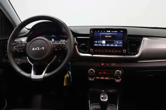 Kia Stonic (2026) thumbnail 6