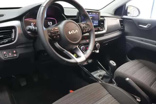 Kia Stonic (2026) thumbnail 7