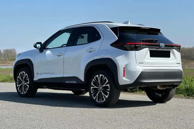 Toyota Yaris Cross (2026) thumbnail 3