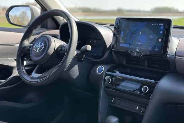 Toyota Yaris Cross (2026) thumbnail 8