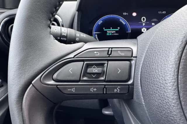Toyota Yaris (2025) thumbnail 13