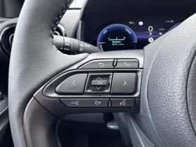 Toyota Yaris (2025) thumbnail 13