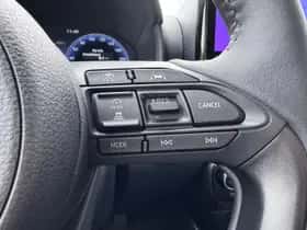Toyota Yaris (2025) thumbnail 15