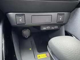 Toyota Yaris (2025) thumbnail 18