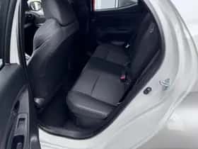 Toyota Yaris (2025) thumbnail 23
