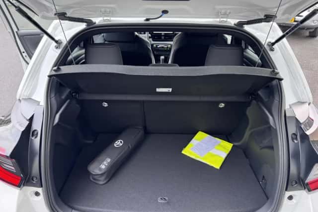 Toyota Yaris (2025) thumbnail 24