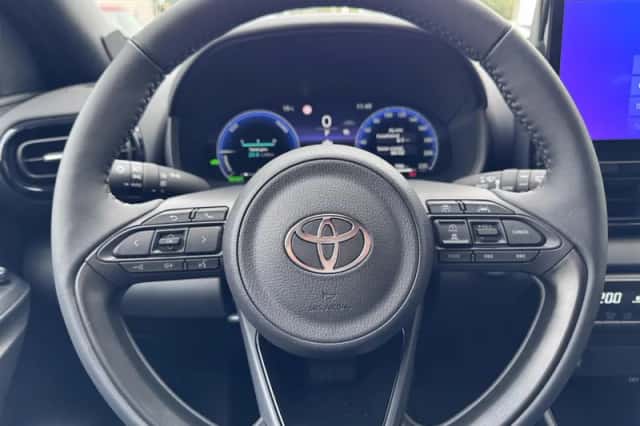 Toyota Yaris (2025) thumbnail 9