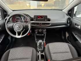 Kia Picanto (2021) thumbnail 9