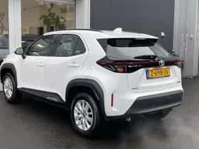 Toyota Yaris Cross (2024) thumbnail 3