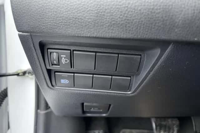 Toyota Yaris Cross (2024) thumbnail 21