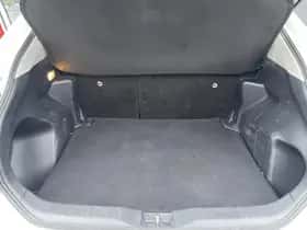 Toyota Yaris Cross (2024) thumbnail 24