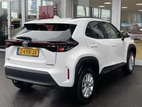 Toyota Yaris Cross (2024) thumbnail 4