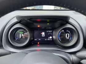 Toyota Yaris Cross (2024) thumbnail 10