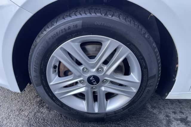 Kia Ceed Sportswagon (2021) thumbnail 11