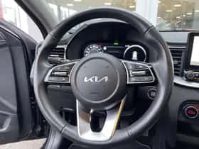 Kia Ceed Sportswagon (2024) thumbnail 15