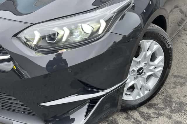 Kia Ceed Sportswagon (2024) thumbnail 9