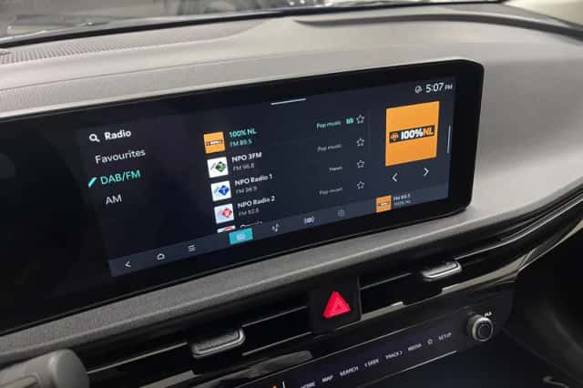 Kia EV6 (2025) thumbnail 9