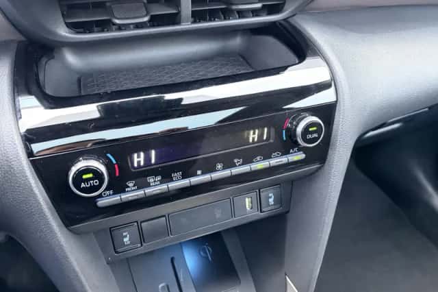 Toyota Yaris Cross (2022) thumbnail 21