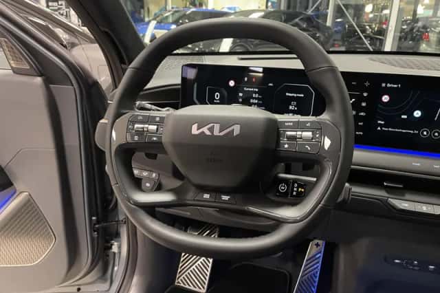 Kia EV9 (2026) thumbnail 15